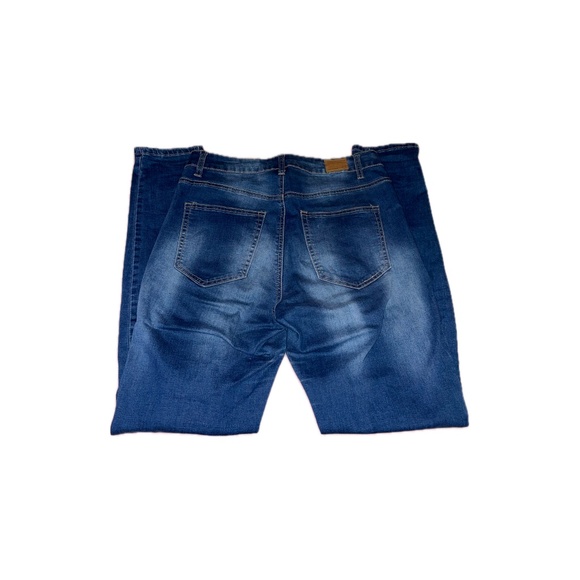 Bluenotes Dark Wash High Rise Leggings (30) - Picture 2 of 2